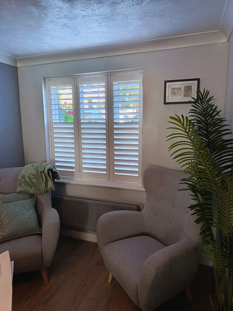 Imported Hardwood Shutters in Super White, Tovil