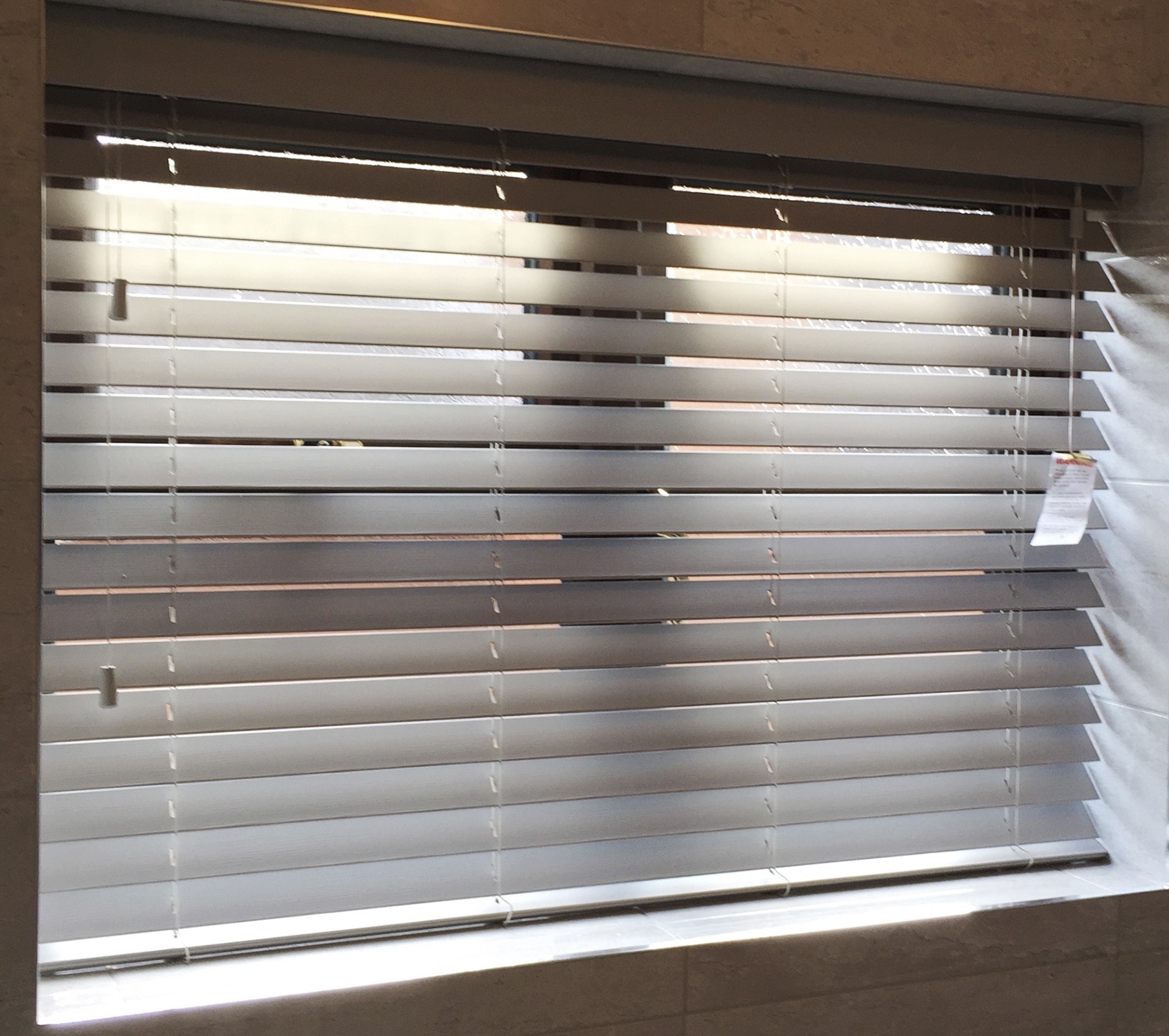Wooden/Fauxwood Venetian Blinds, Abacus Blinds project 78